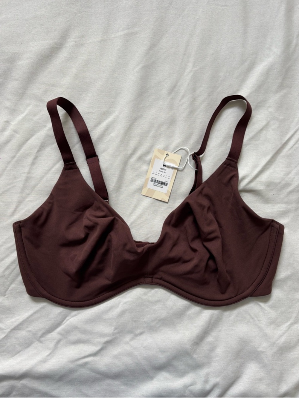 INLYRIC Women's Inbarely Plus Plunge Bra - Unlined Underwire Sexy Demi Bra